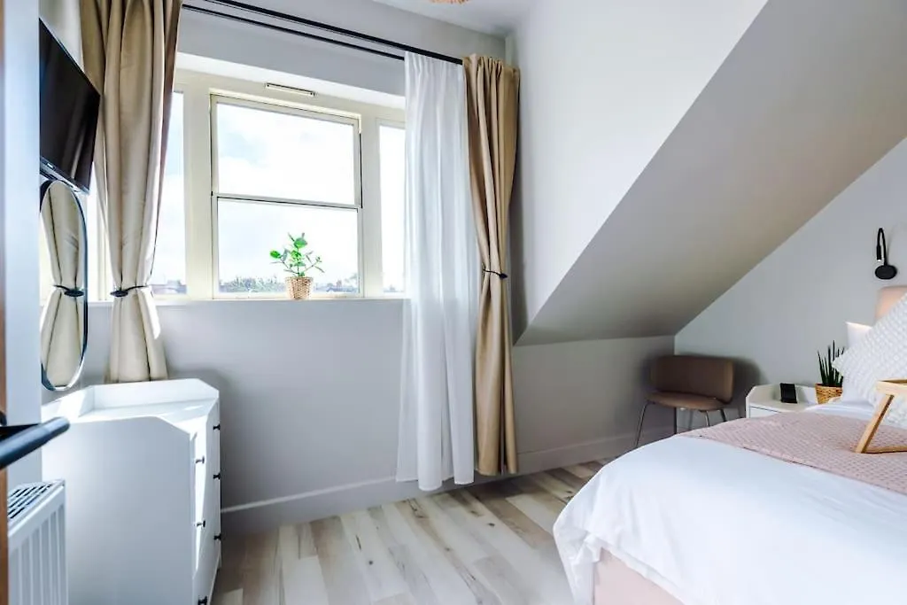 City Centre Apartment Free Parking And Luxury Finishes Chester