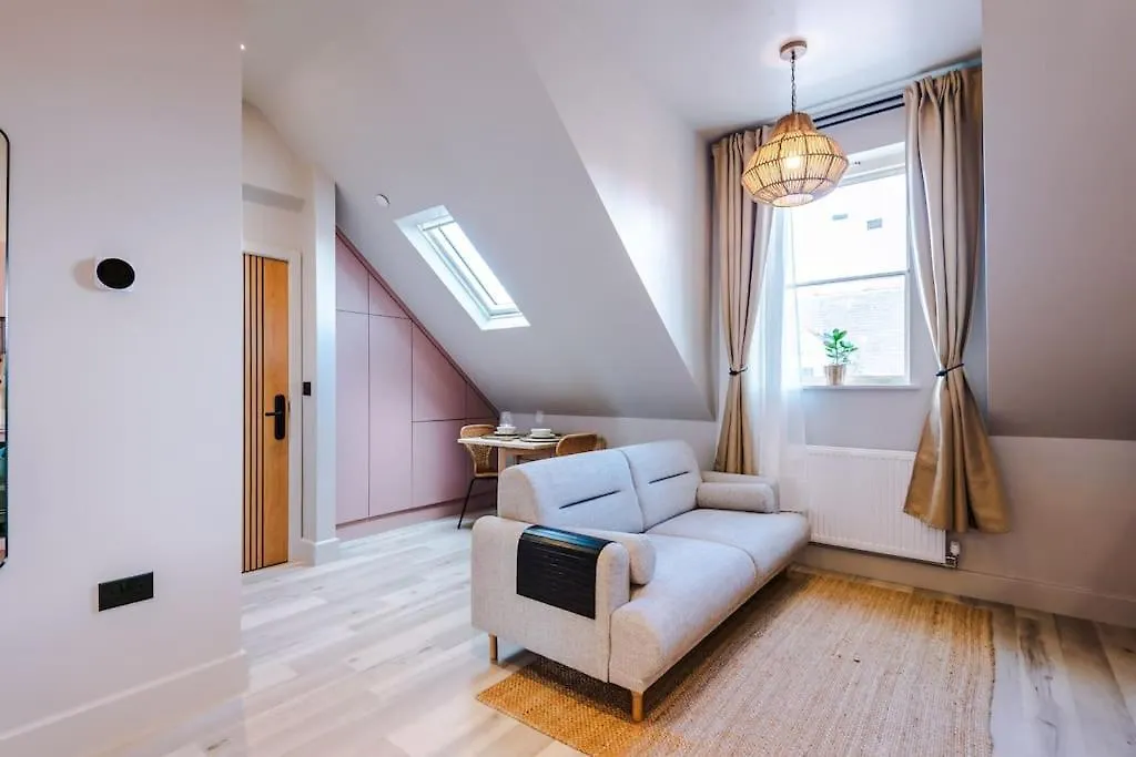City Centre Apartment Free Parking And Luxury Finishes Chester