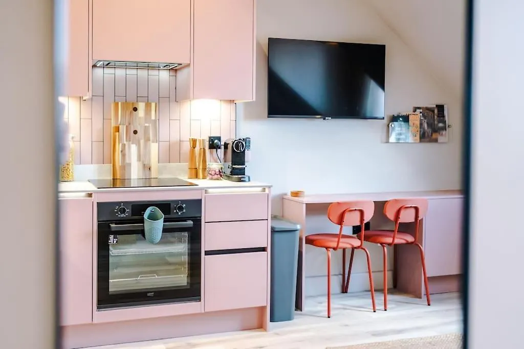 City Centre Apartment Free Parking And Luxury Finishes Chester
